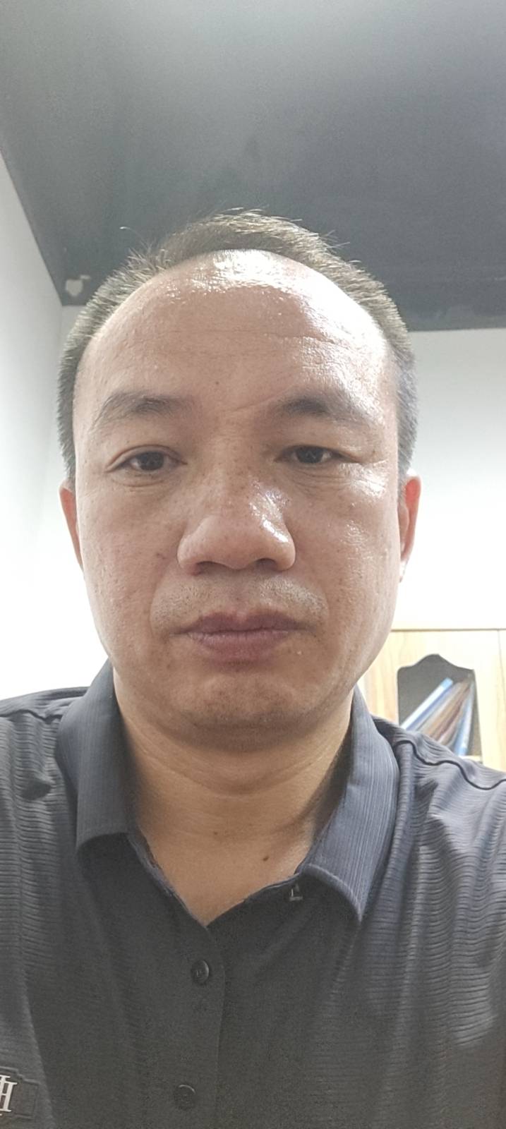 贺湘彬