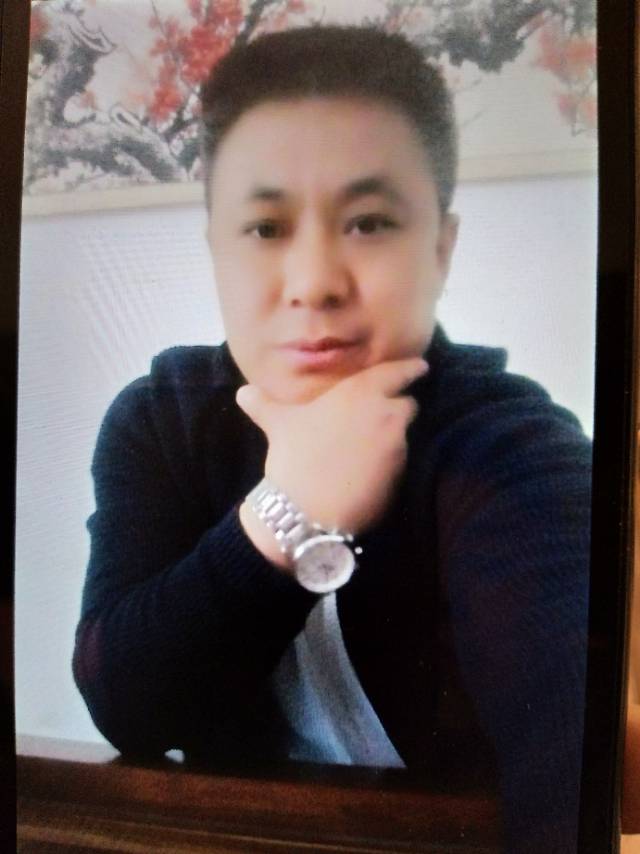 黄平