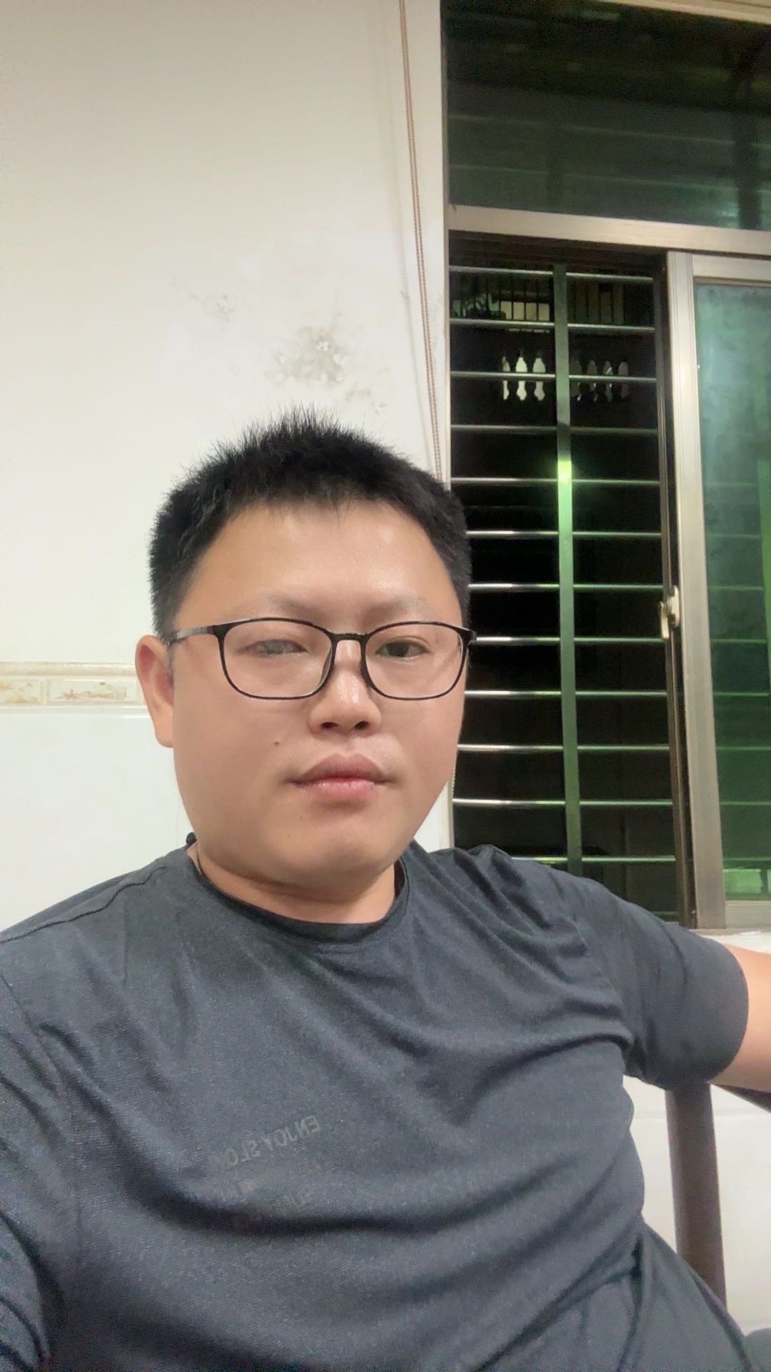 洪振华