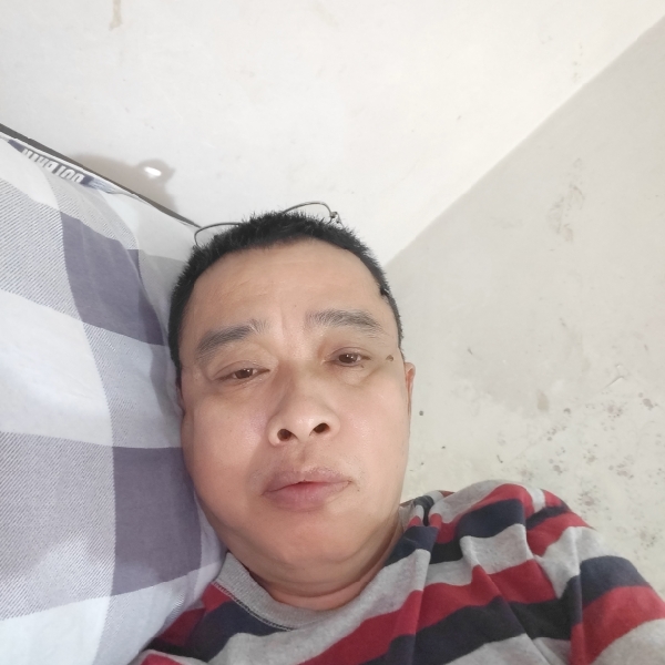 肖铁奇