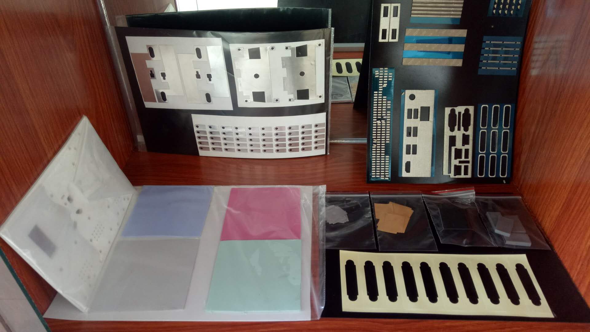 亿田鑫电子材料模切成品